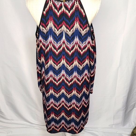 Charles Henry Chevron Print Cold Shoulder Dress Size M - Picture 4 of 5